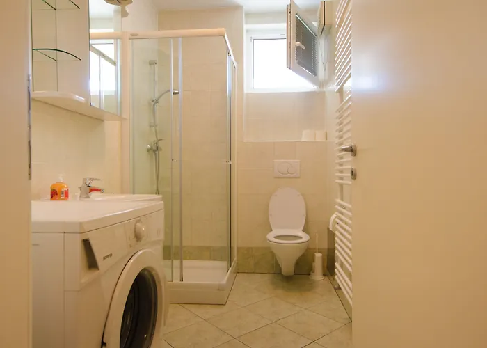 Apartma Centre With A Balcony And Free Parking