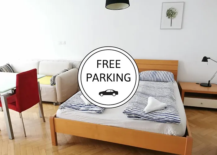 شقة Centre With A Balcony And Free Parking *